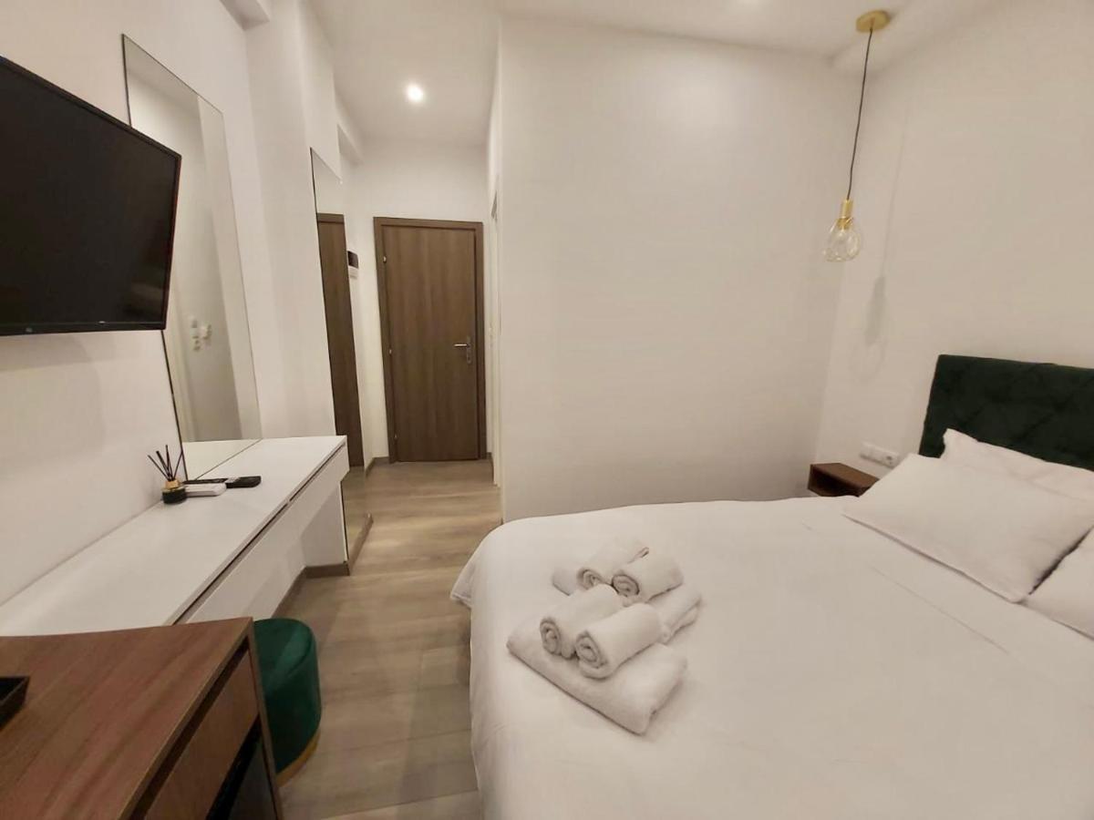 Real City Suites Syntagma 雅典 外观 照片
