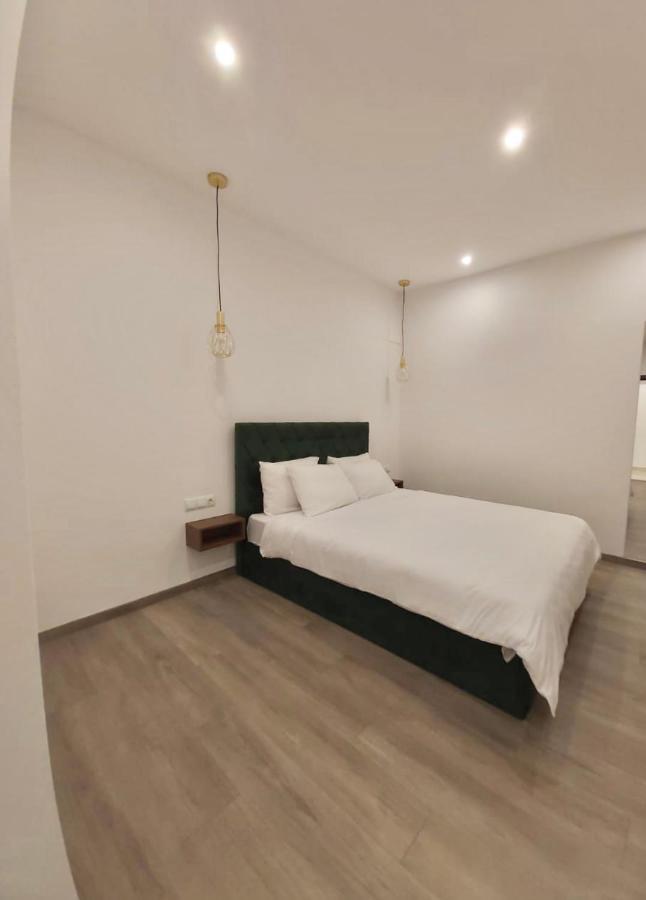 Real City Suites Syntagma 雅典 外观 照片
